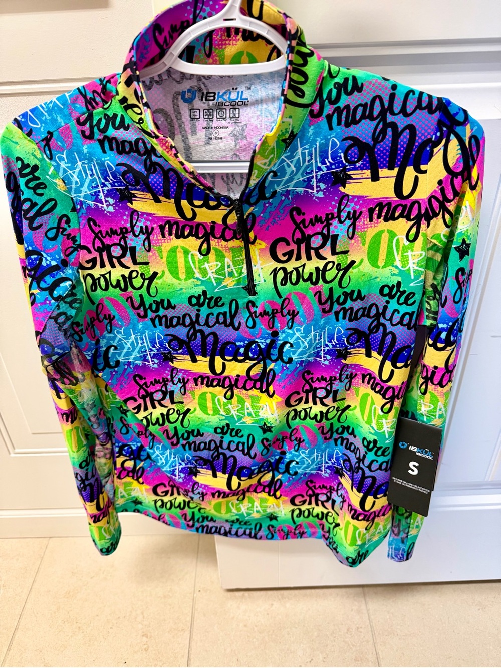 IBKUL sunscreen / cooling technology Multicolor Graphic Half-Zip Pullover